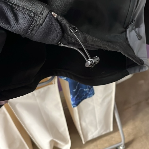 Men’s Zip Front Jacket w/Lake Tahoe Emblem - Picture 6 of 6